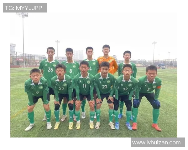 重庆足球队在最新状态排行榜中荣登第9名展现出强劲实力与潜力